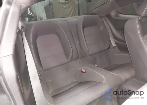 2017 Ford Mustang V6 z USA, uszkodzony, nr VIN 1FA6P8AM3H5291295